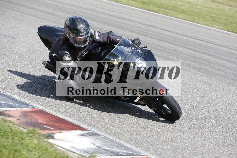 Archiv-2025/09 22.04.2025 Cornu Master School ADR/rot-rouge/5